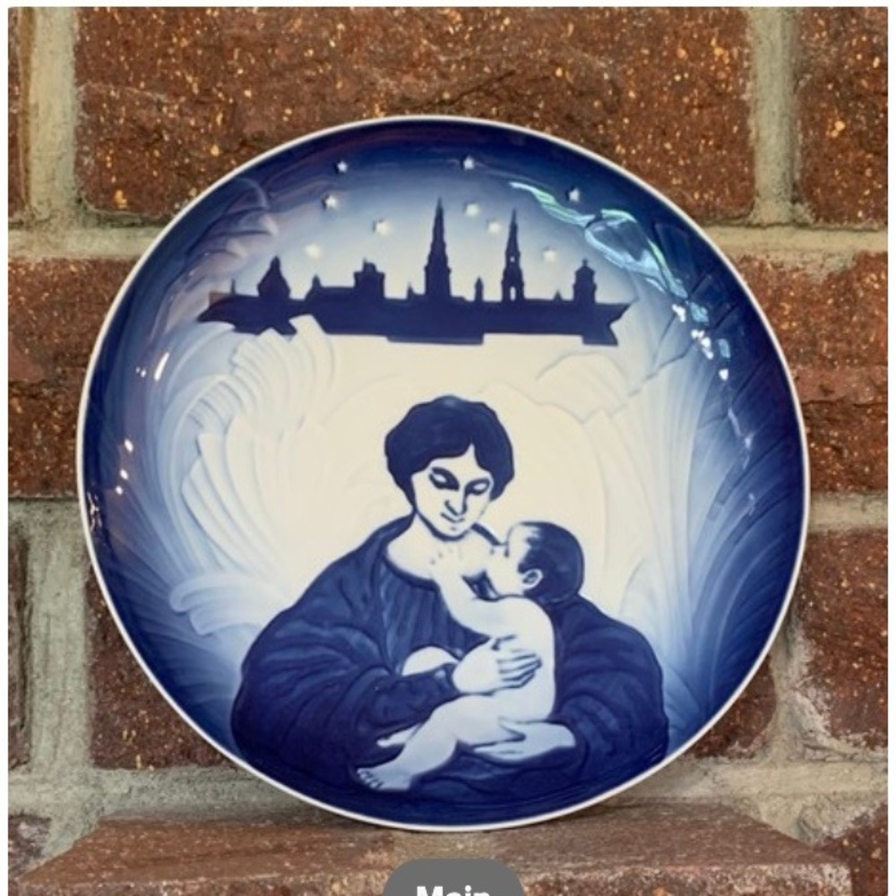 Royal Copenhagen Plate 8.25in Blue Excellent 1987‎ Union Sven Vestergaard